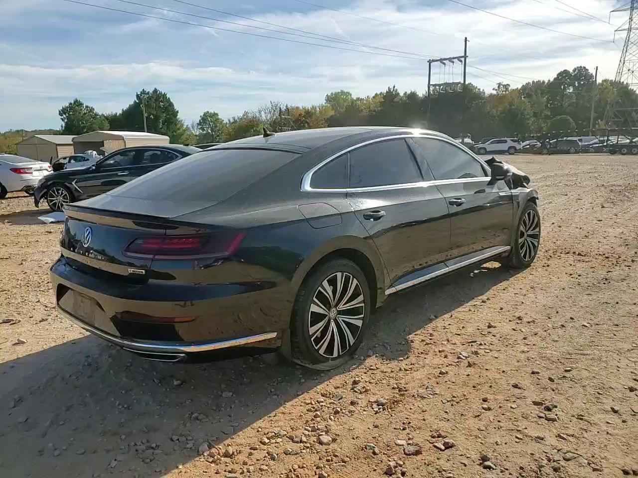 Фото: WVWDR7AN1LE013535