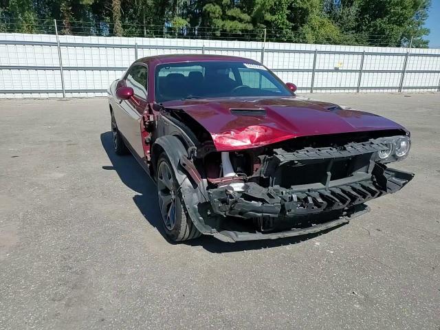 2018 Dodge Challenger Sxt VIN: 2C3CDZAG3JH310677 Lot: 82351825