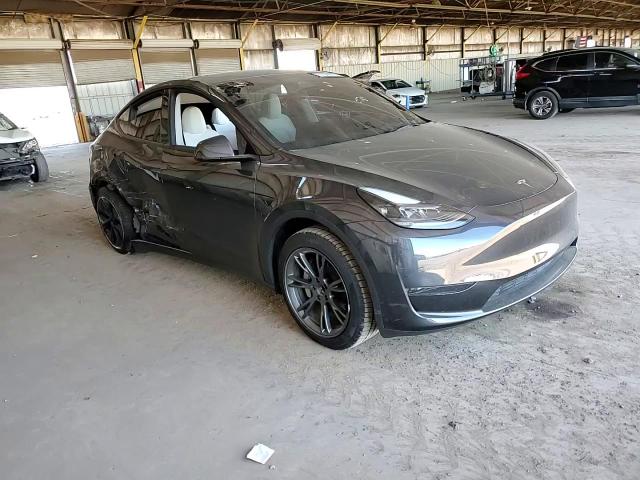 2024 Tesla Model Y VIN: 7SAYGDED5RF181292 Lot: 87040515