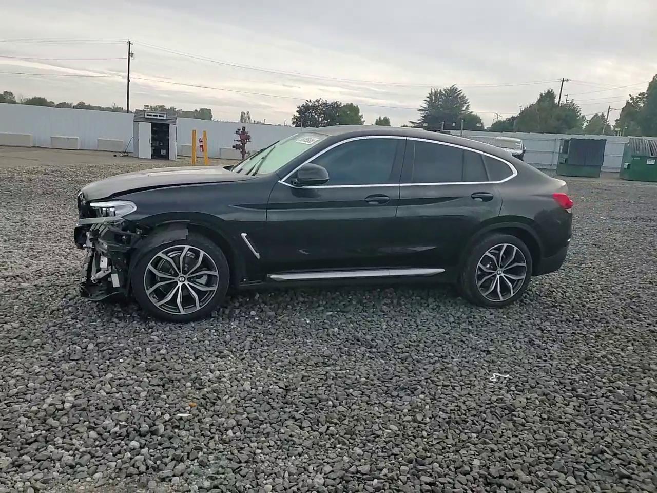 Фото: 5UX2V1C02M9G81356