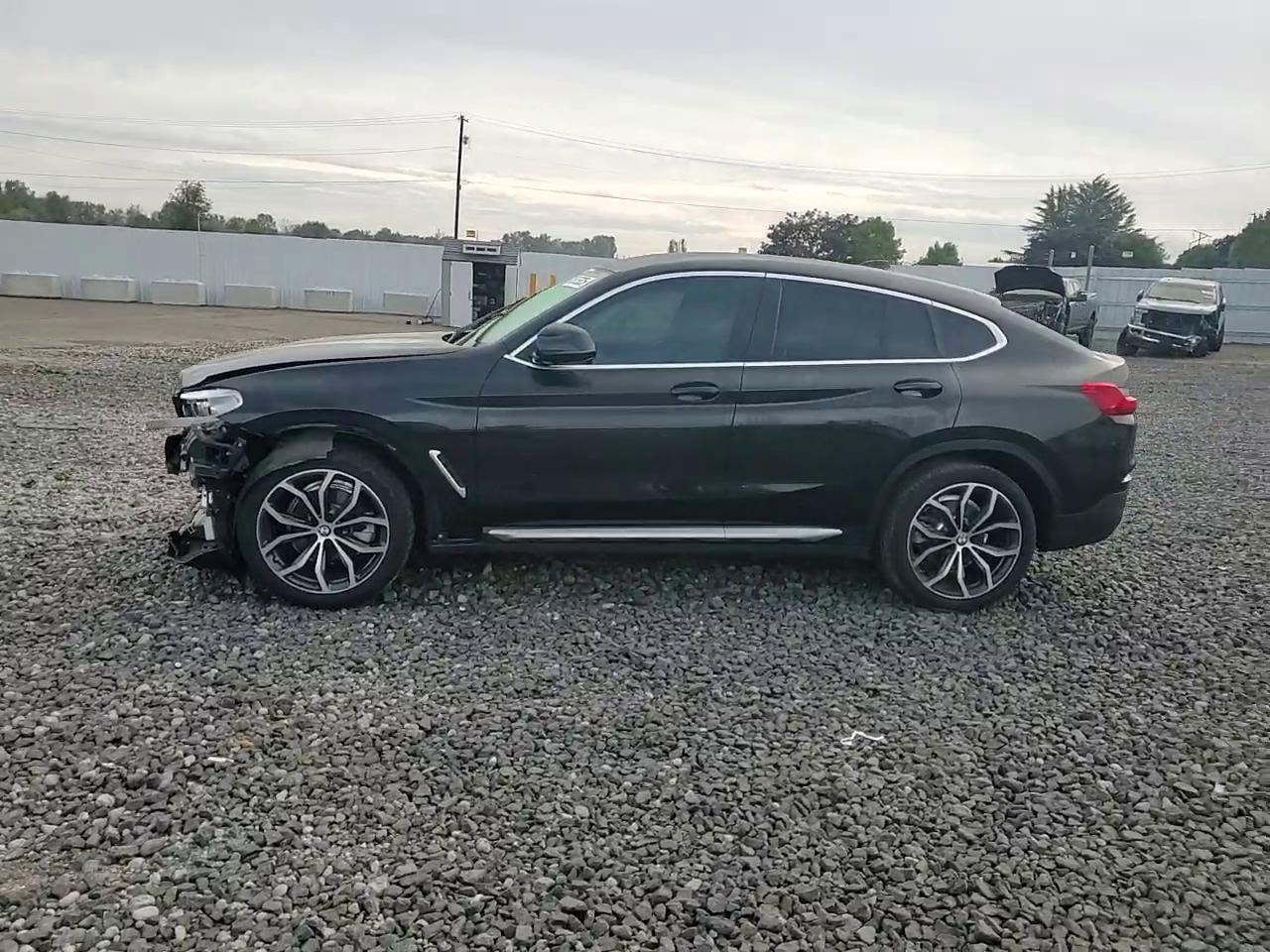 Фото: 5UX2V1C02M9G81356