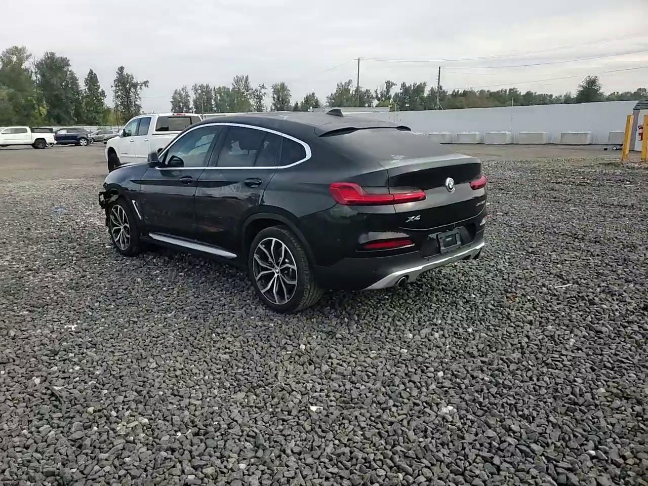 Фото: 5UX2V1C02M9G81356