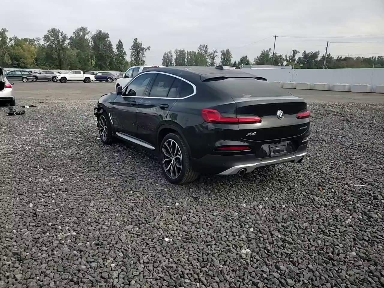 Фото: 5UX2V1C02M9G81356