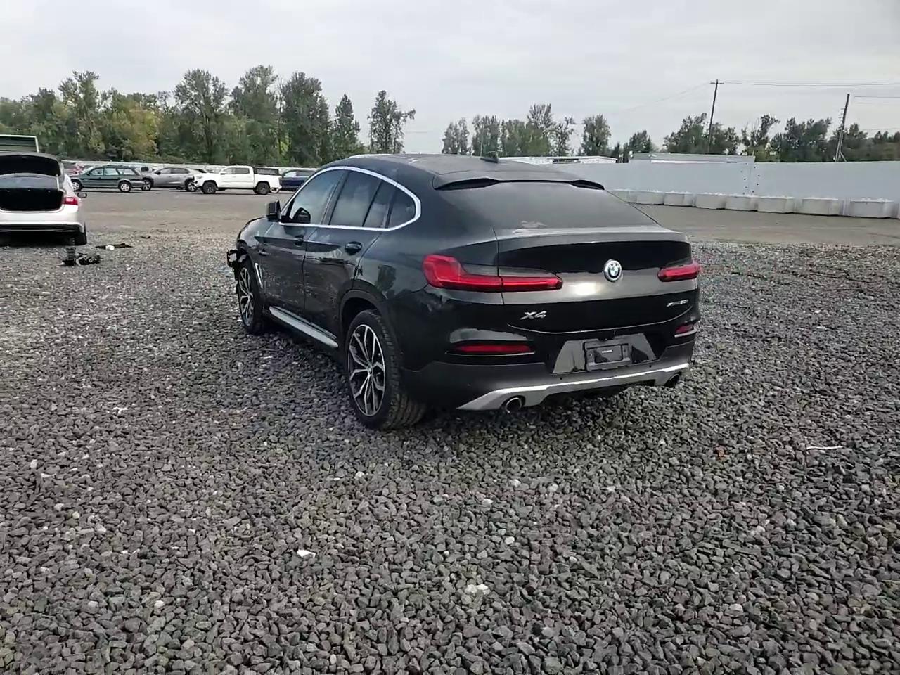 Фото: 5UX2V1C02M9G81356