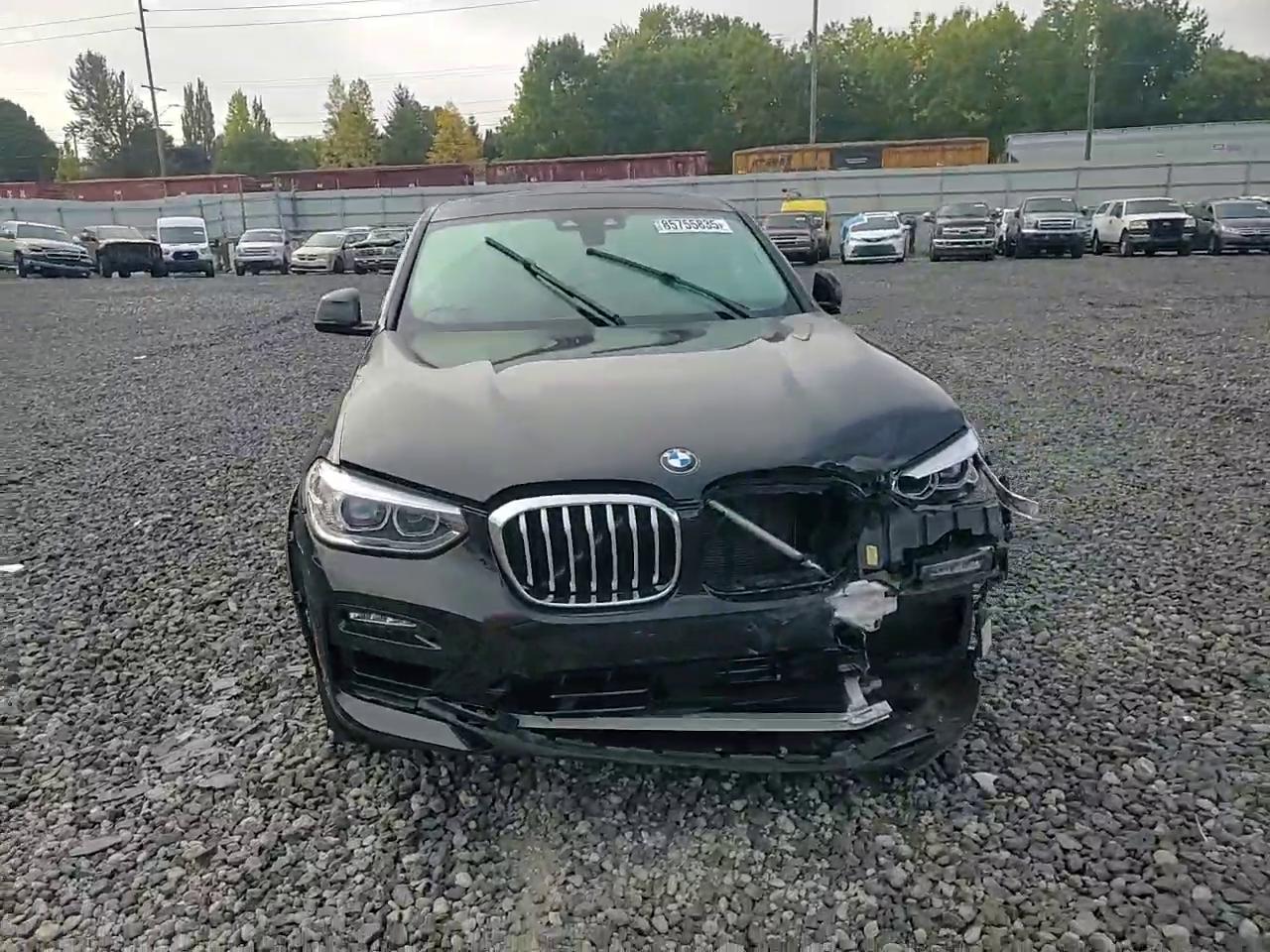 Фото: 5UX2V1C02M9G81356