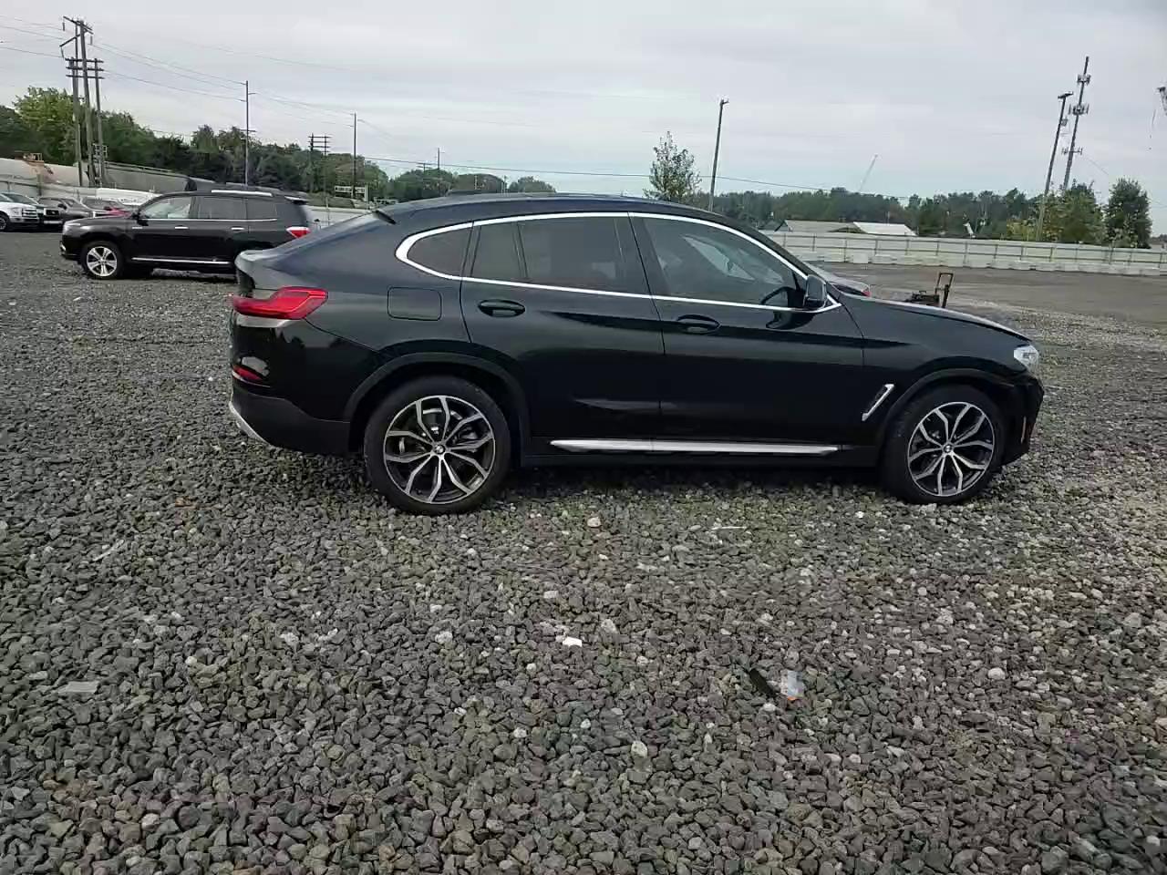 Фото: 5UX2V1C02M9G81356