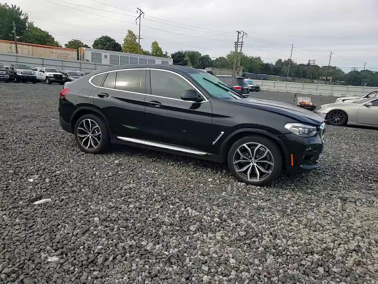 Фото: 5UX2V1C02M9G81356