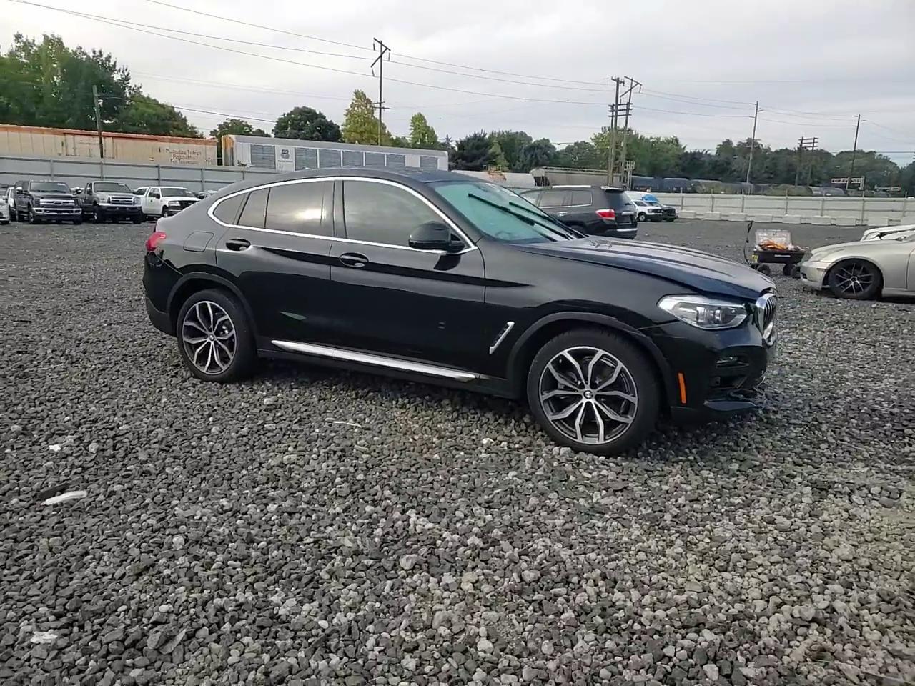 Фото: 5UX2V1C02M9G81356