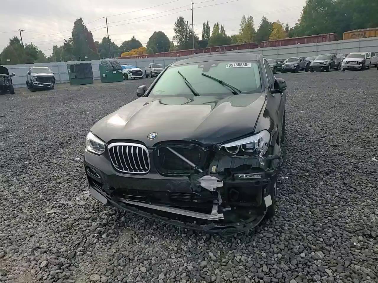 Фото: 5UX2V1C02M9G81356