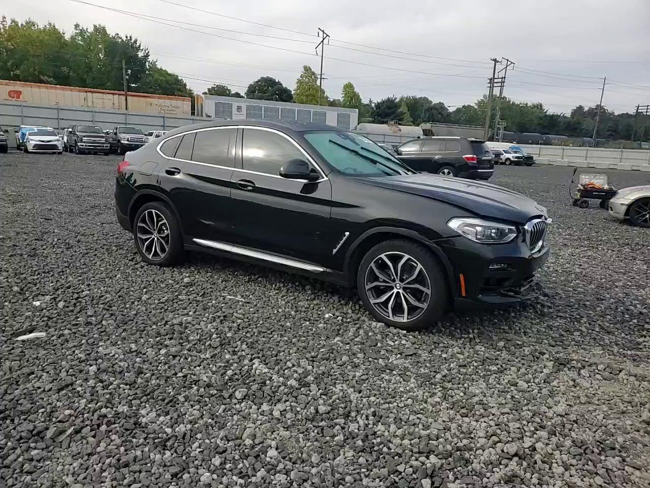 Фото: 5UX2V1C02M9G81356