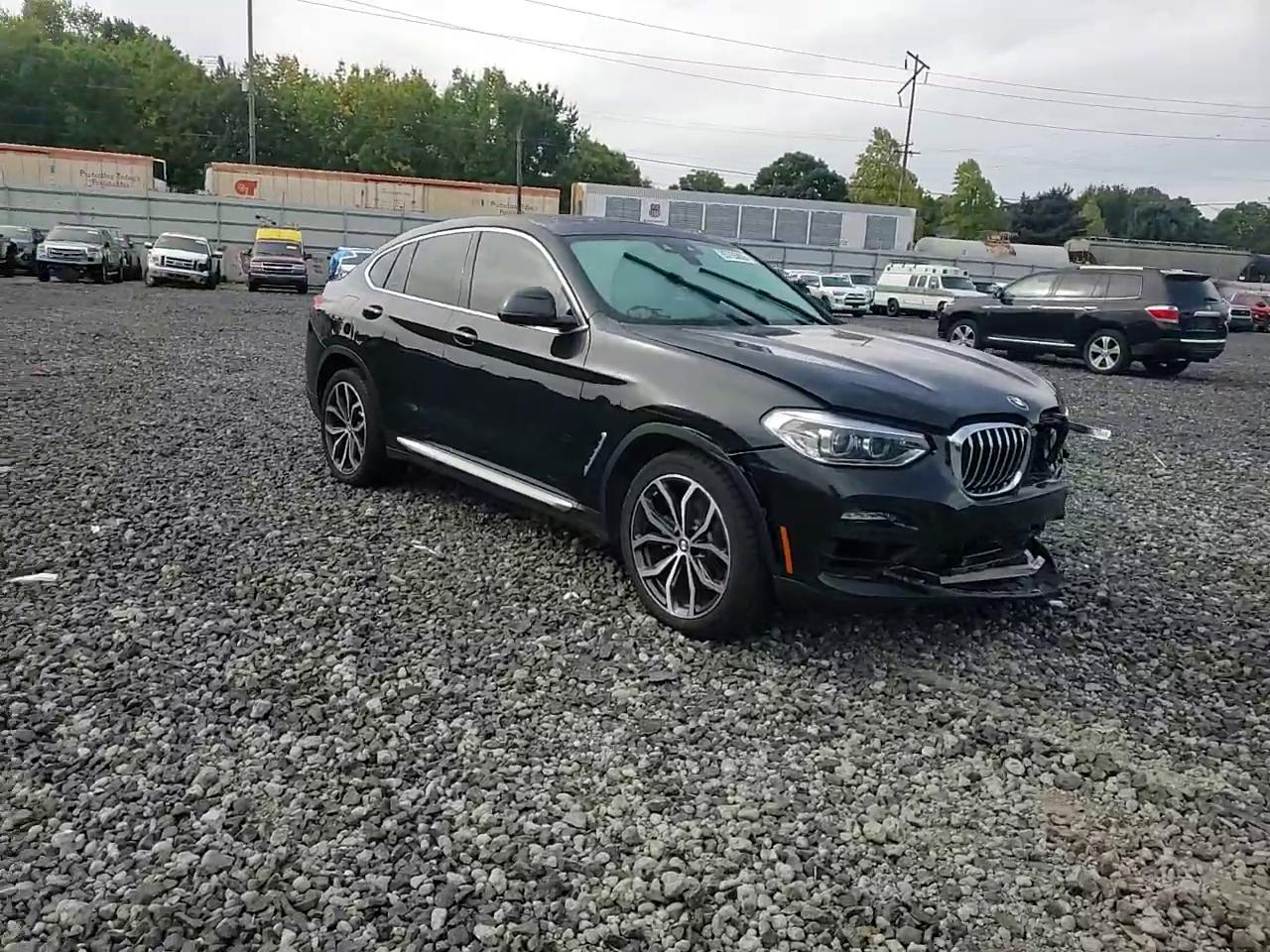 Фото: 5UX2V1C02M9G81356