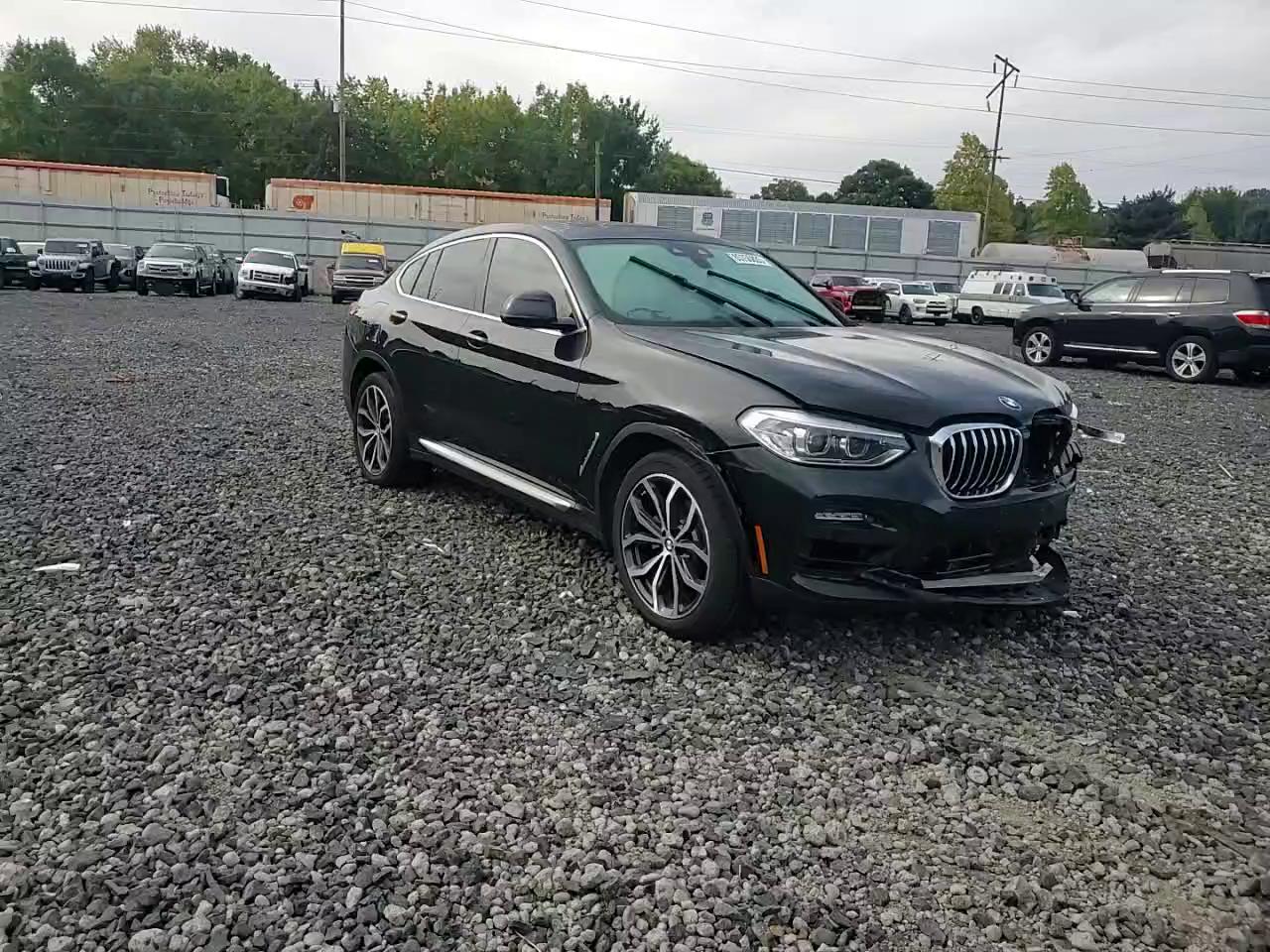 Фото: 5UX2V1C02M9G81356