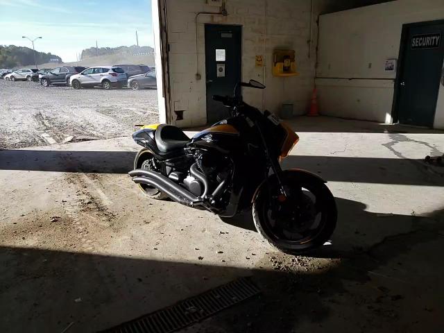 2014 Suzuki Vzr1800 VIN: JS1VY53AXE2100581 Lot: 84905595