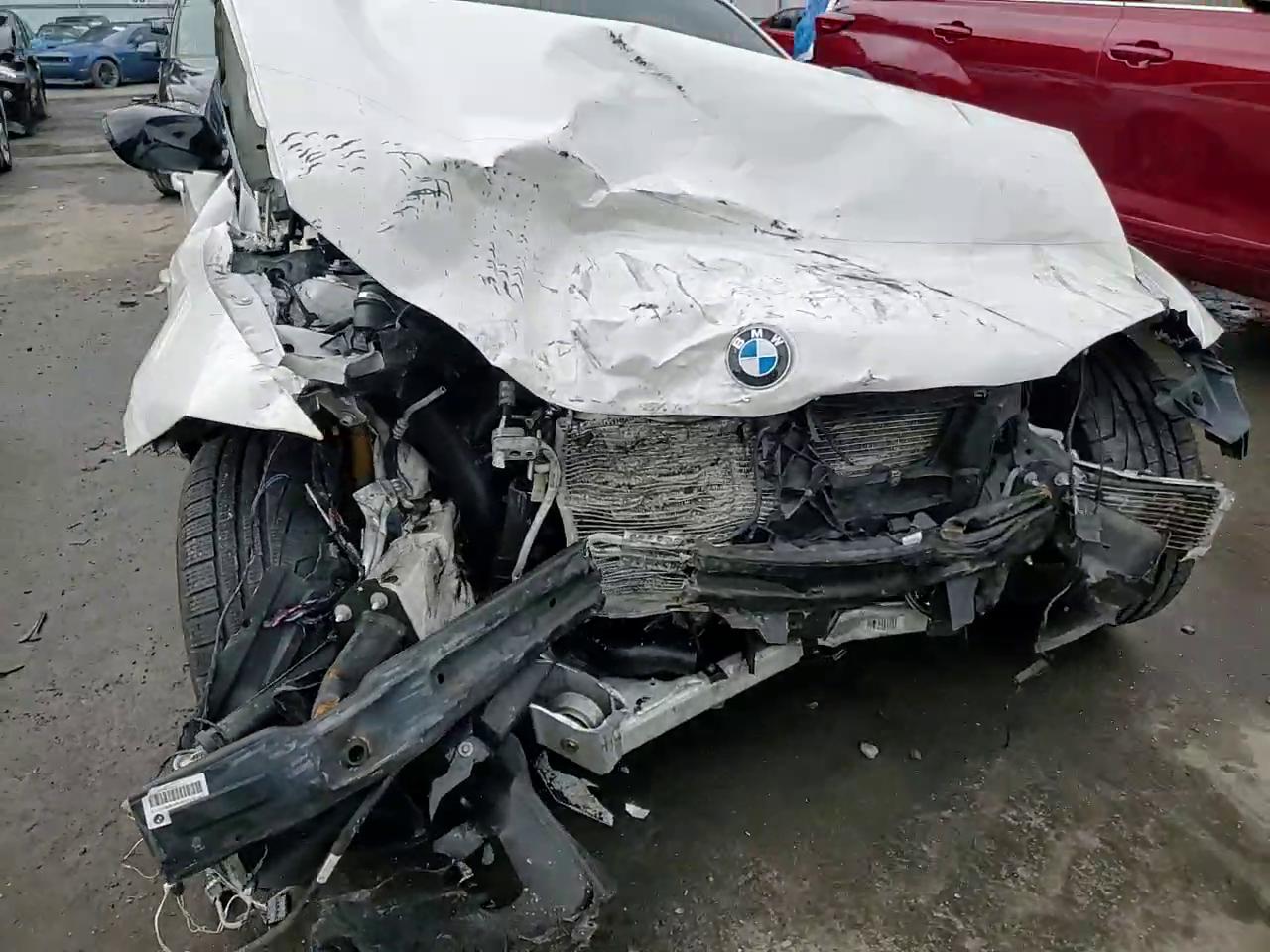 Фото: WBAUC9C58DVM13861