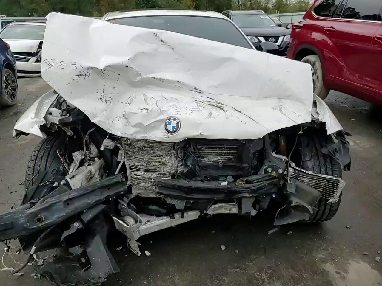 Фото: WBAUC9C58DVM13861