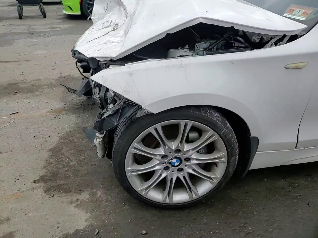 Фото: WBAUC9C58DVM13861