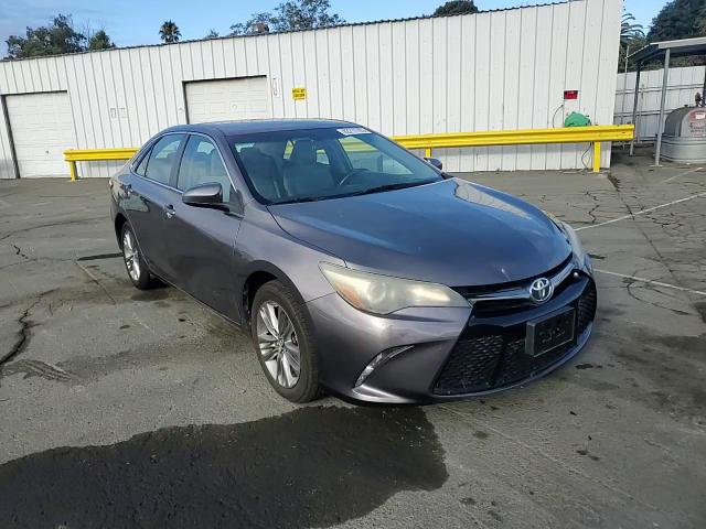 2016 Toyota Camry Le VIN: 4T1BF1FK3GU157493 Lot: 82217705
