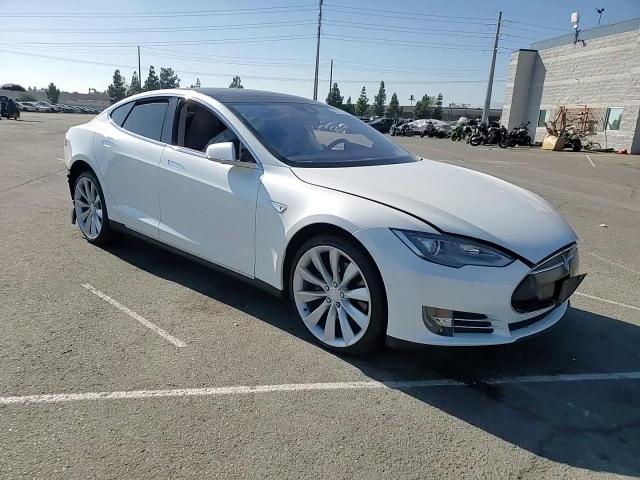 2015 Tesla Model S 85D VIN: 5YJSA1H25FFP78743 Lot: 83797745