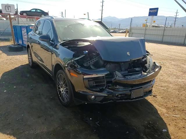 2016 Porsche Cayenne S VIN: WP1AB2A24GLA95261 Lot: 84929955