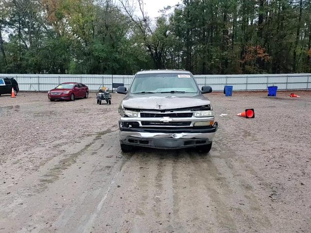 2003 Chevrolet Tahoe C1500 VIN: 1GNEC13V13R305590 Lot: 90326575