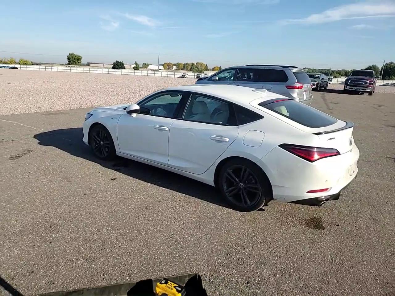 Фото: 19UDE4H65PA013495