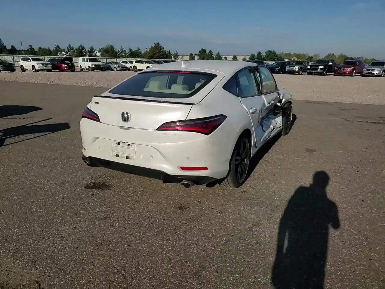 Фото: 19UDE4H65PA013495