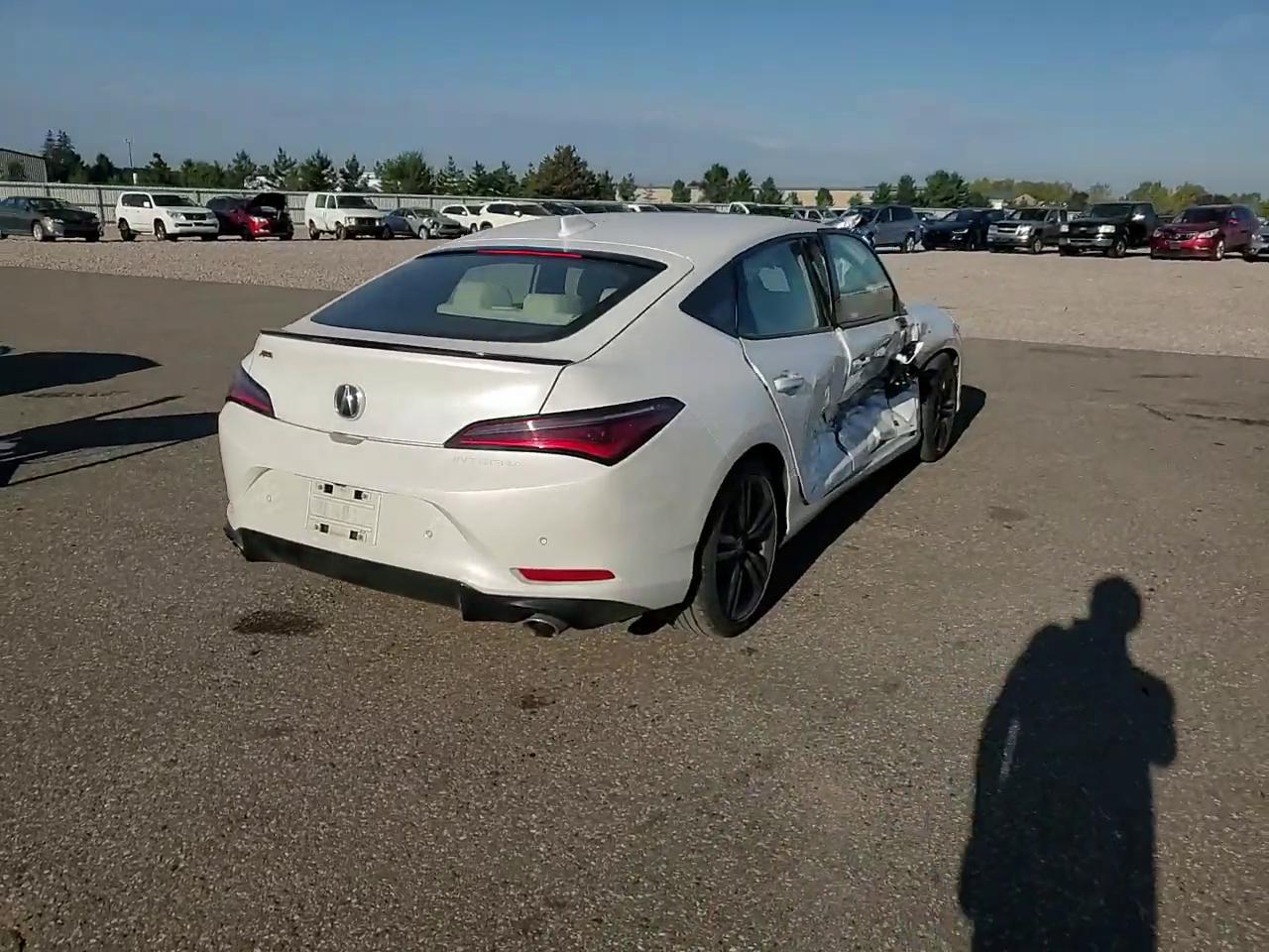 Фото: 19UDE4H65PA013495