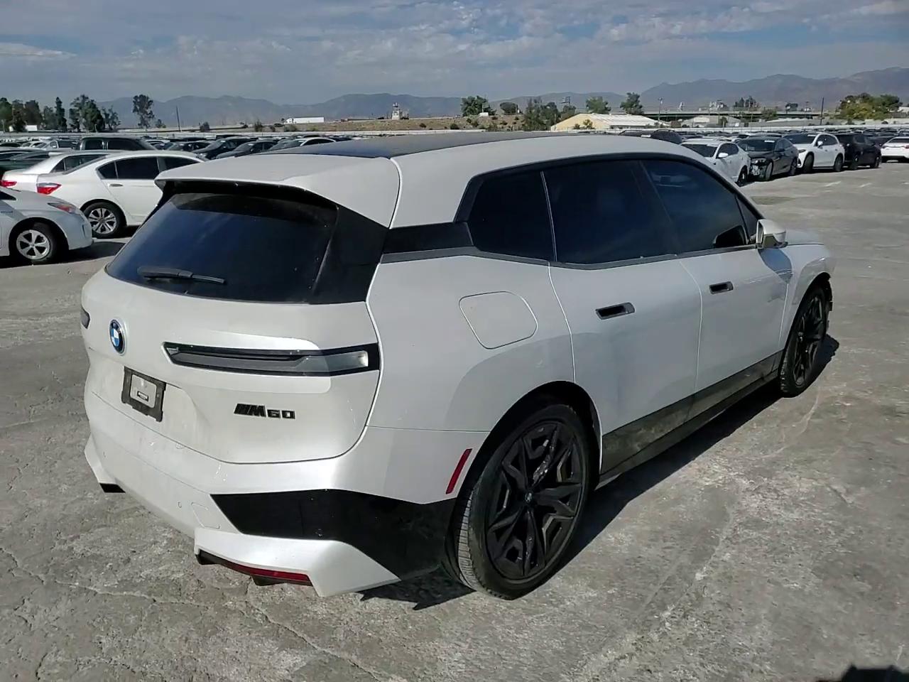 Фото: WB533CF04PCM93862