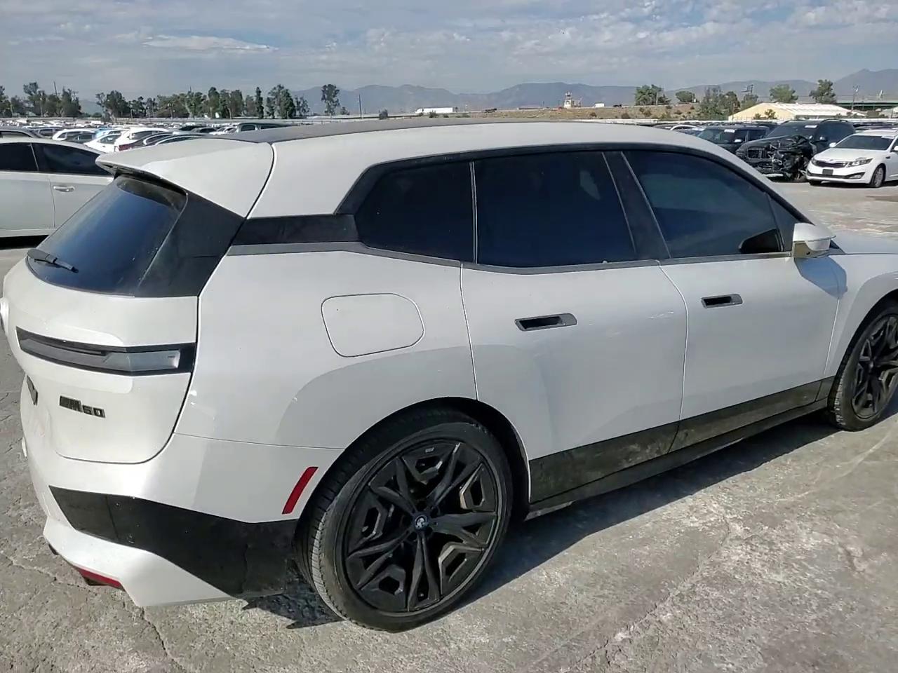 Фото: WB533CF04PCM93862