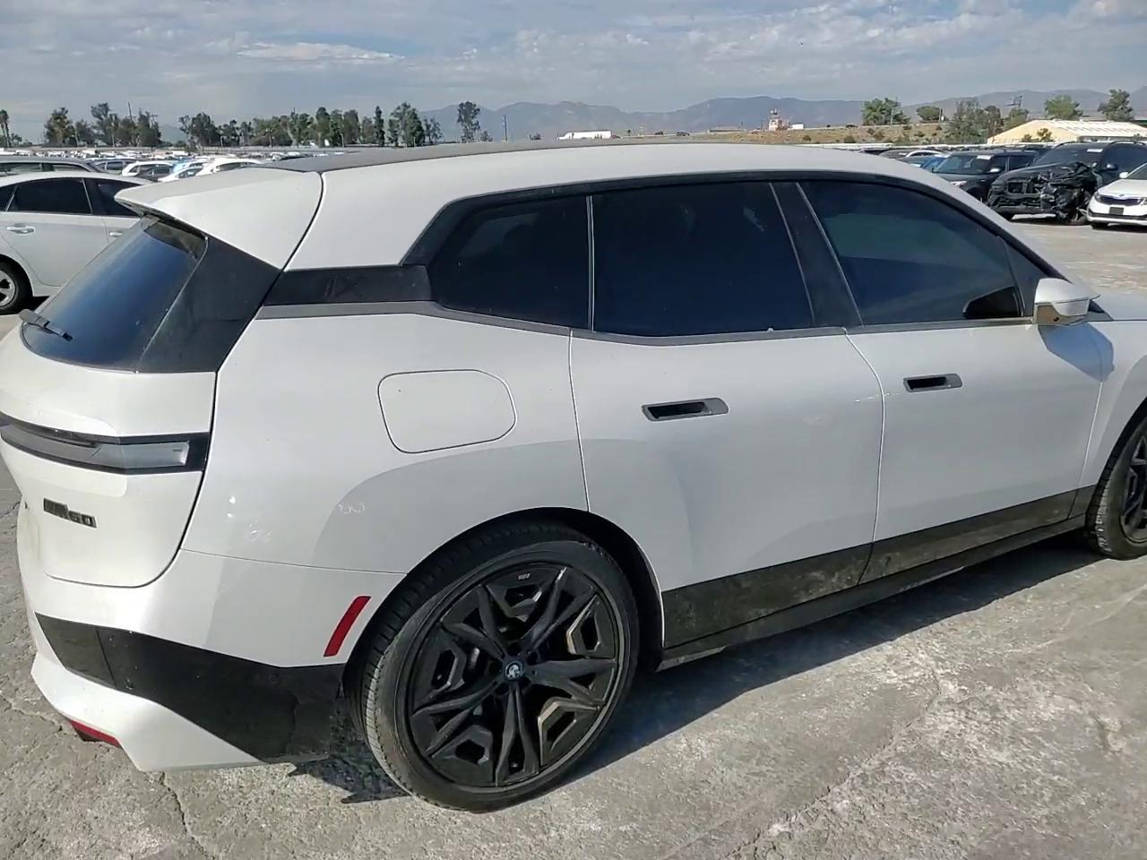 Фото: WB533CF04PCM93862