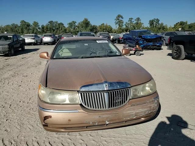 1998 Lincoln Town Car Cartier VIN: 1LNFM83W2WY619184 Lot: 87254435