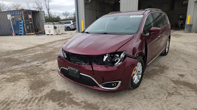 2017 Chrysler Pacifica Touring L VIN: 2C4RC1BG6HR824097 Lot: 87439495