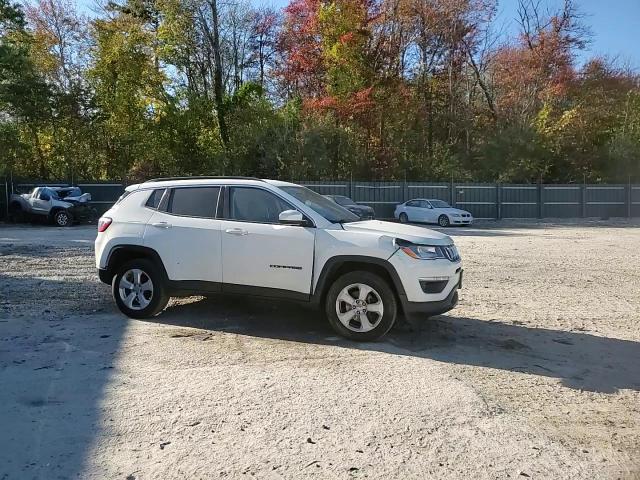2018 Jeep Compass Latitude VIN: 3C4NJDBB4JT360868 Lot: 85491075