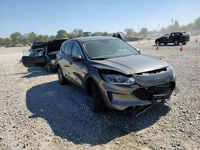 2022 Ford Escape Se VIN: 1FMCU0EZ1NUA22142 Lot: 84061875