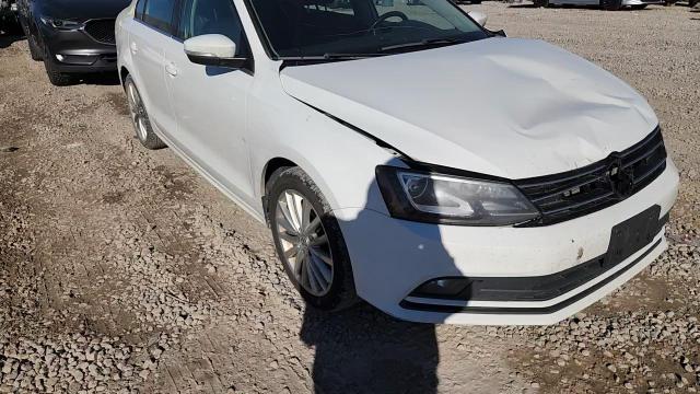 2016 Volkswagen Jetta Sel VIN: 3VWL17AJ5GM309915 Lot: 84253025