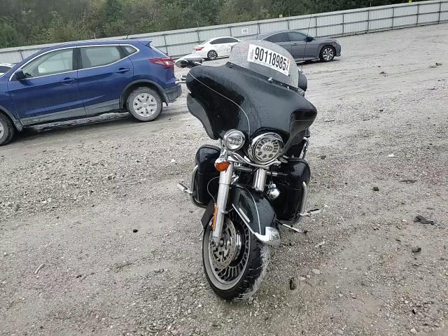 2011 Harley-Davidson Flhtk VIN: 1HD1KEM11BB662447 Lot: 90118985