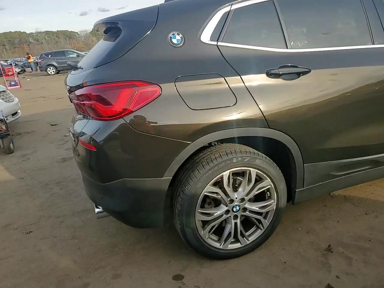 Фото: WBXYJ1C00L5R00778