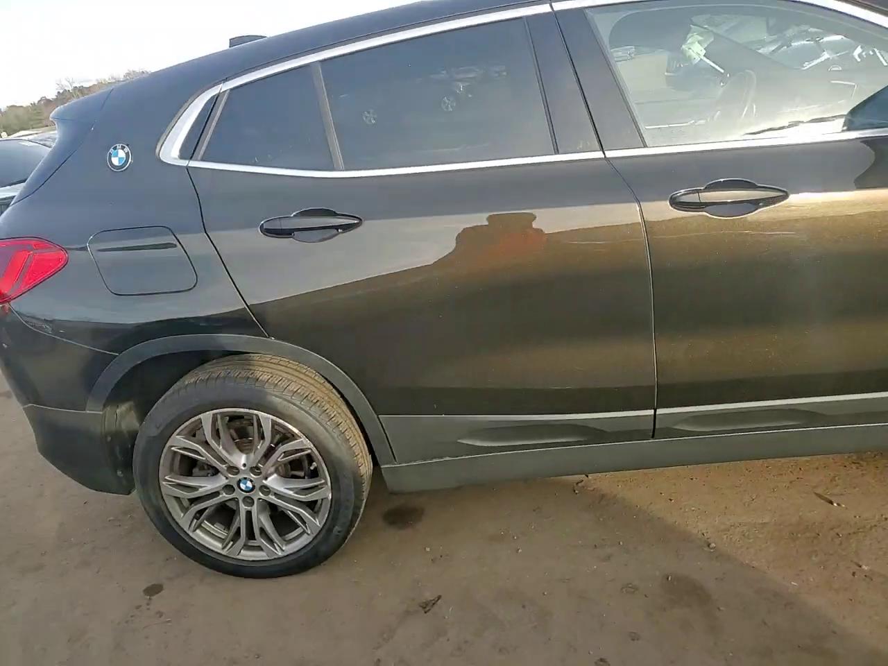 Фото: WBXYJ1C00L5R00778