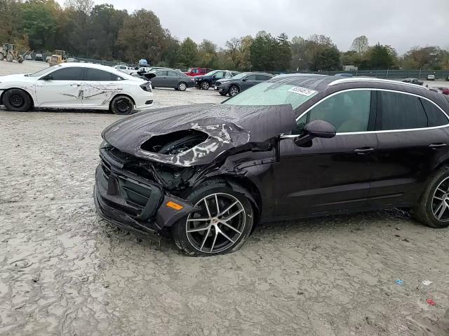 2024 Porsche Macan Base VIN: WP1AA2A56RLB01643 Lot: 85394875