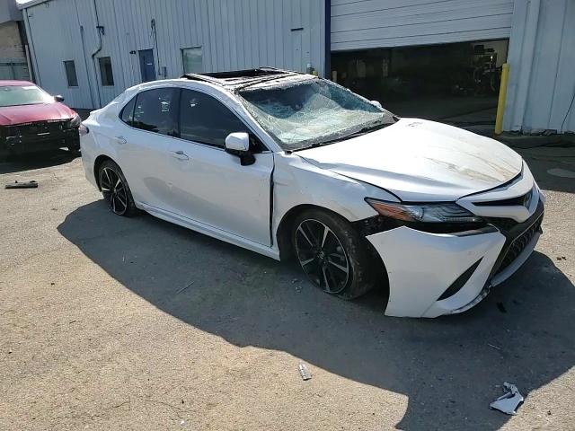 2018 Toyota Camry Xse VIN: 4T1B61HK8JU134778 Lot: 84781105