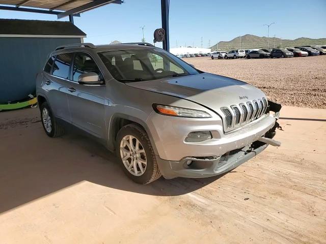 2015 Jeep Cherokee Latitude VIN: 1C4PJLCB2FW694397 Lot: 82248225