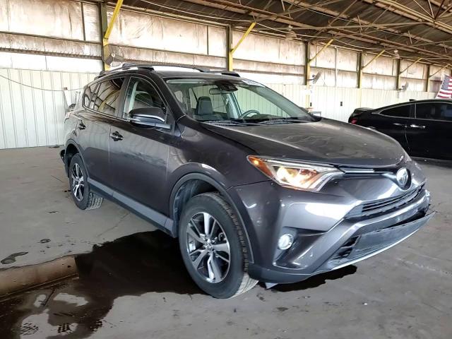 2017 Toyota Rav4 Xle VIN: 2T3RFREV3HW641794 Lot: 84955575