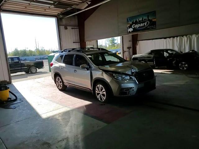 2020 Subaru Ascent Premium VIN: 4S4WMAHD8L3431924 Lot: 82004215