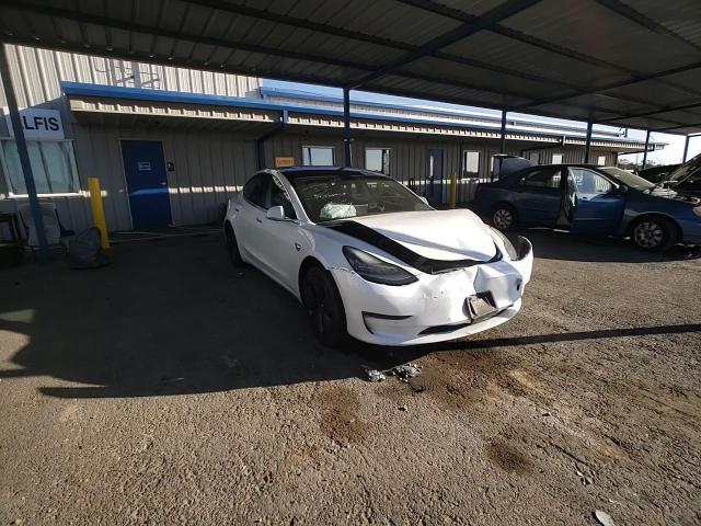 2018 Tesla Model 3 VIN: 5YJ3E1EA1JF035266 Lot: 82080695