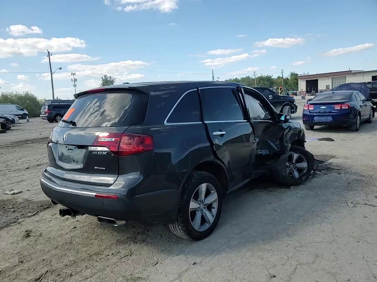 Фото: 2HNYD2H32DH523100