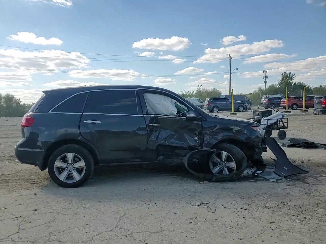 Фото: 2HNYD2H32DH523100