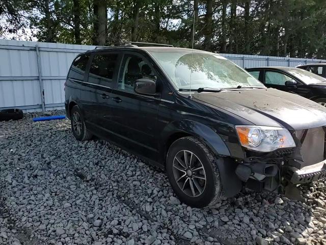 2017 Dodge Grand Caravan Sxt VIN: 2C4RDGCG7HR671700 Lot: 84892755