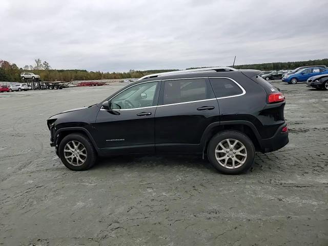 2017 Jeep Cherokee Latitude VIN: 1C4PJMCB2HW637478 Lot: 89630935