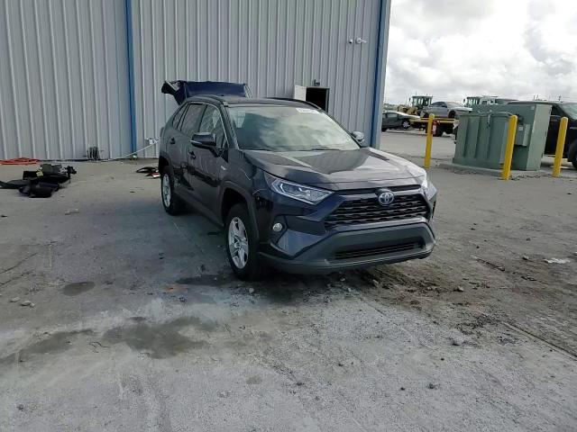 2021 Toyota Rav4 Xle VIN: 2T3R6RFV3MW004185 Lot: 85844565