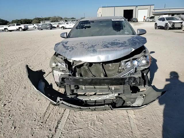 2017 Toyota Camry Le VIN: 4T1BF1FK0HU372797 Lot: 82477345